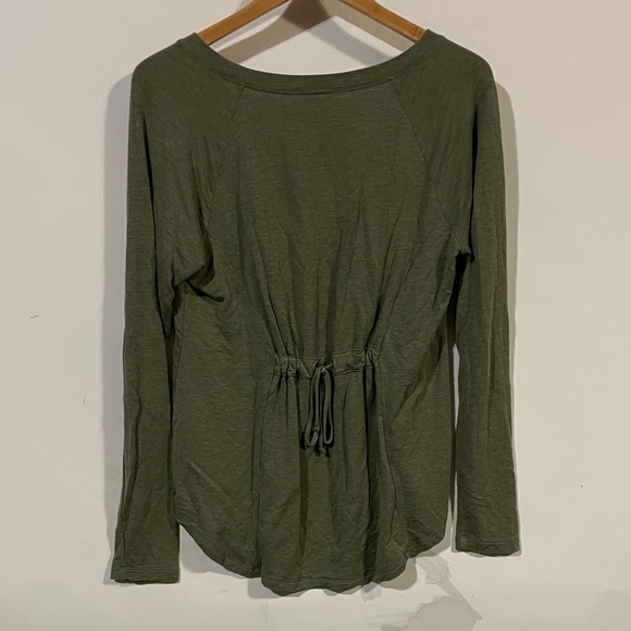 Cabi Forest Green V-Neck Long Sleeve Tee - Picture 3 of 3